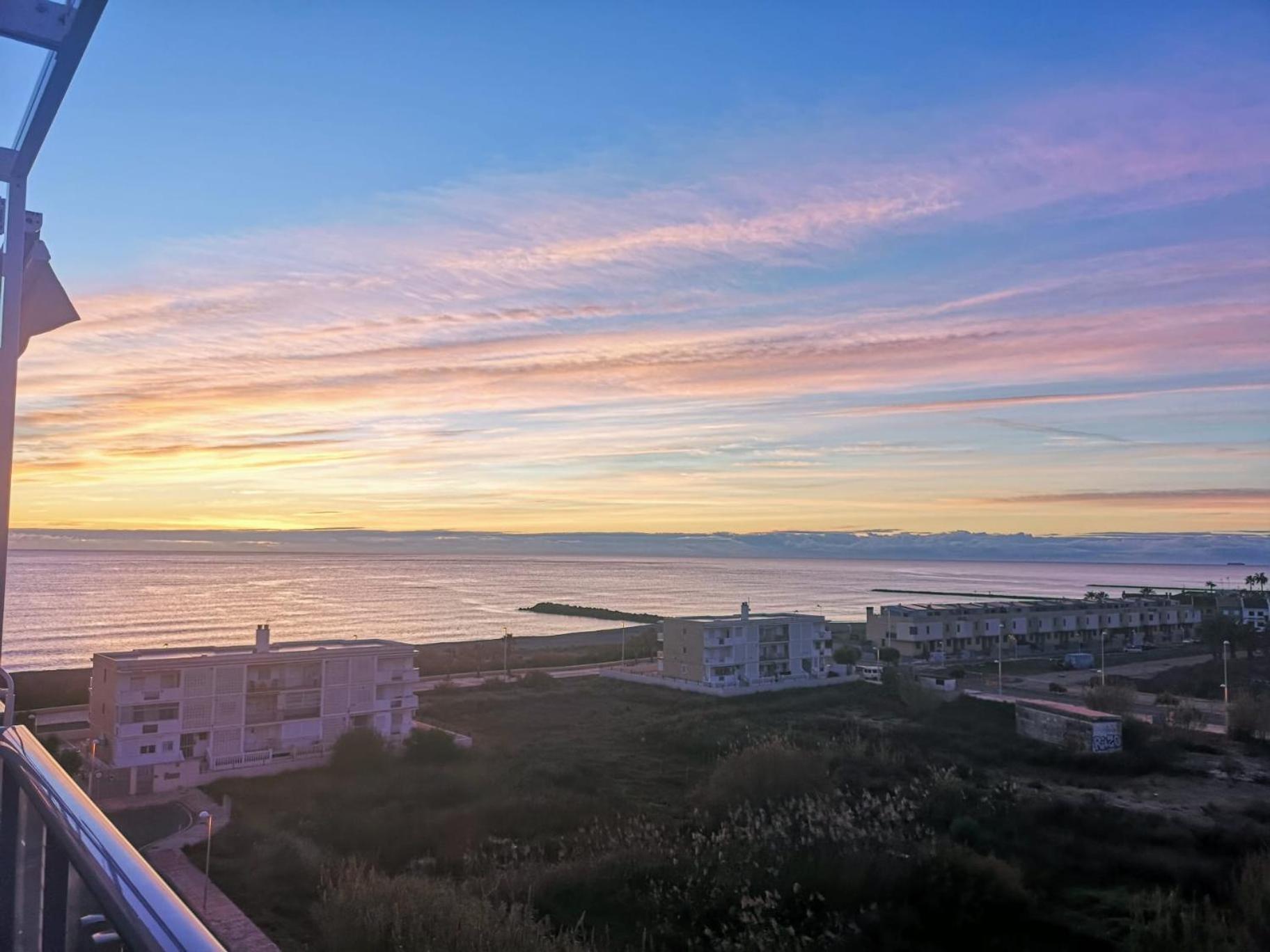 Beach,s House In Playa Del Puig Appartement